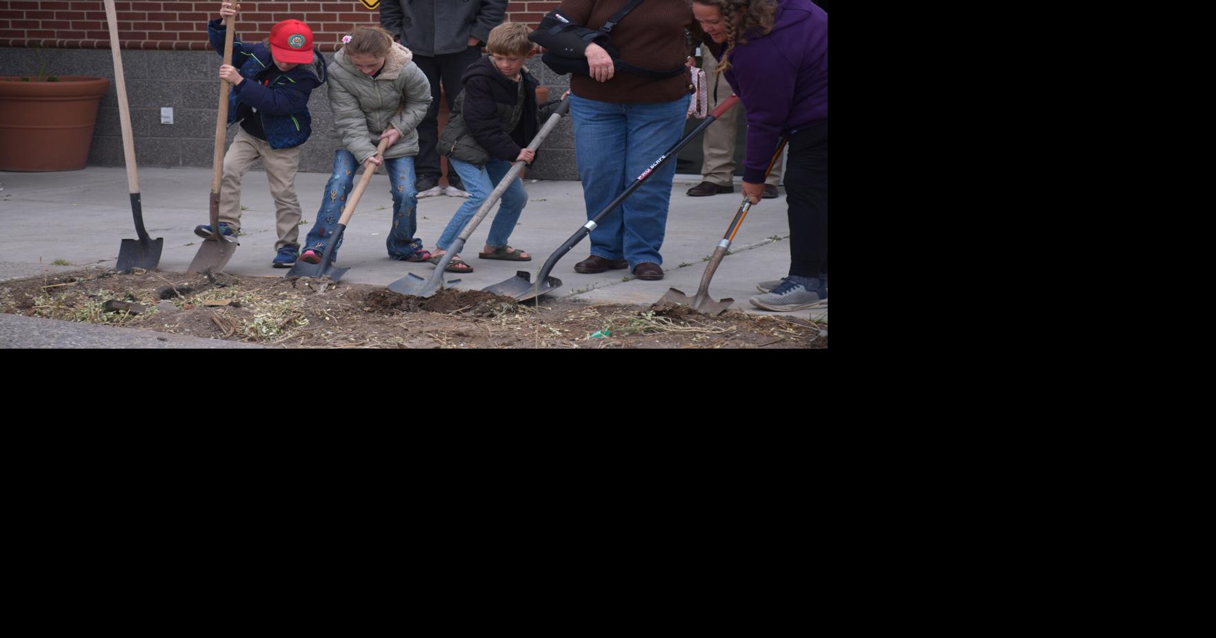 Library breaks ground on 6,000-square-foot addition