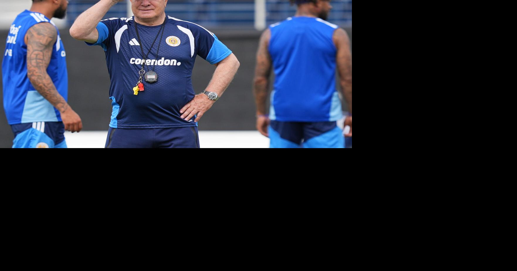 Curacao-Advocaat Soccer