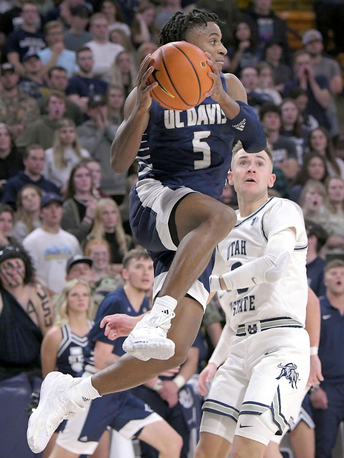 UC Davis Utah St Basketball 18