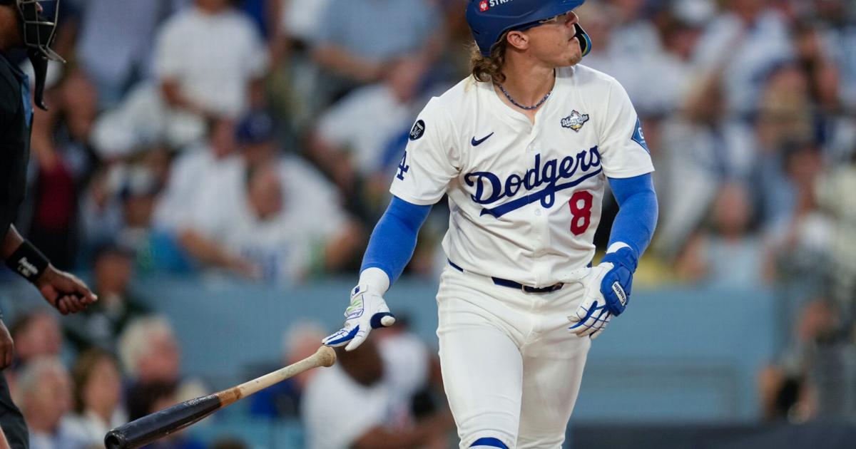 Dodgers Hernández Returns Baseball