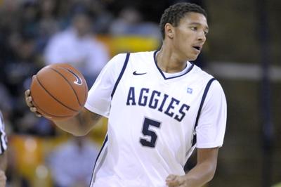 Usu Men S Basketball Dominates Uc San Diego Sports Hjnews Com
