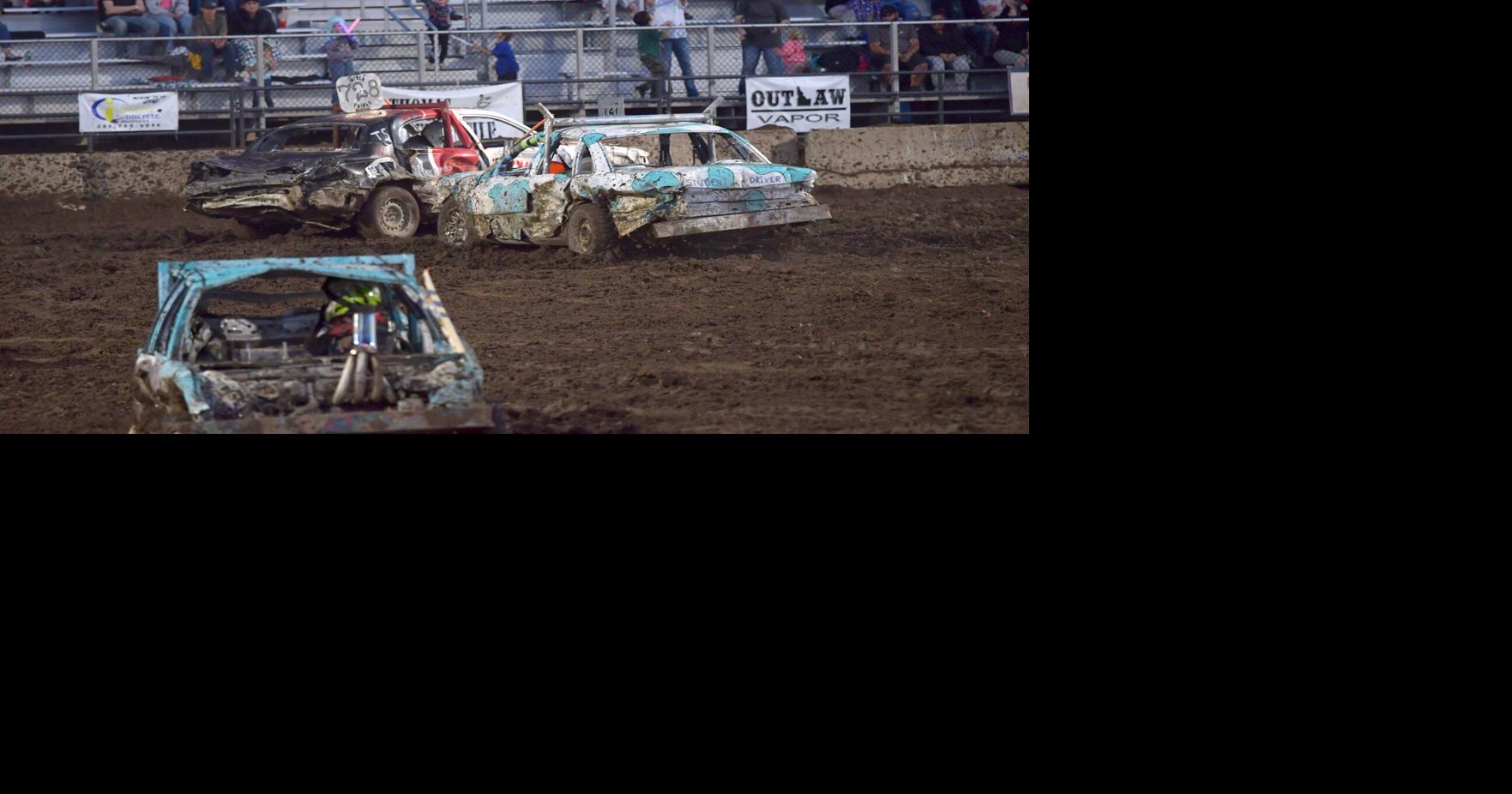 Preston Elks Club hosts annual Father's Day Demolition Derby