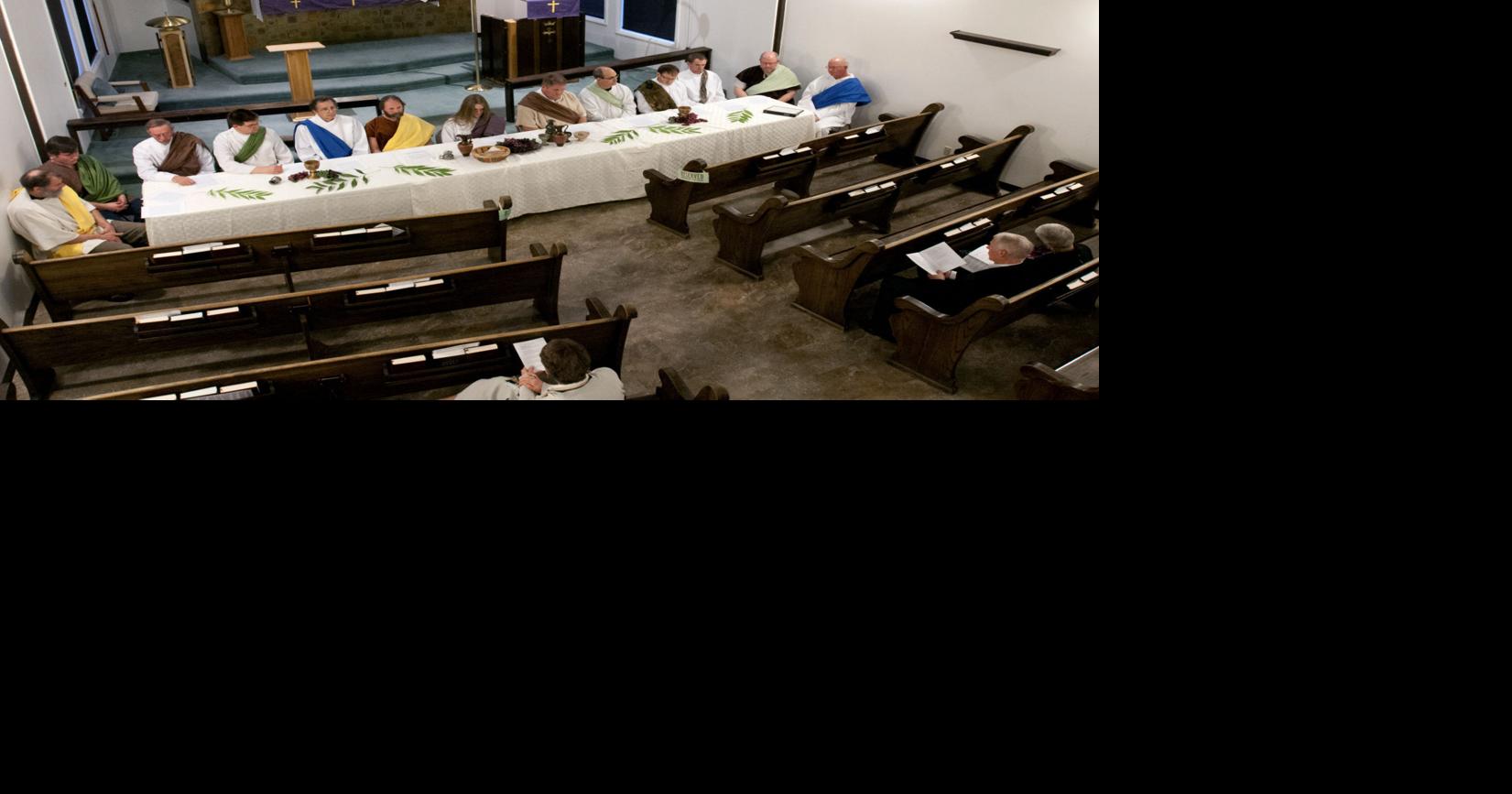 'An intimate moment': On Maundy Thursday, Lutheran church reenacts Last ...