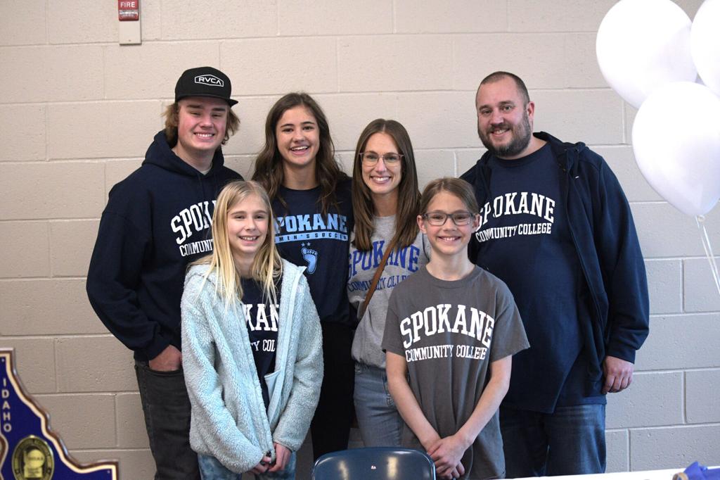 Andie Bell signs to play for SCC | Preston Citizen | hjnews.com