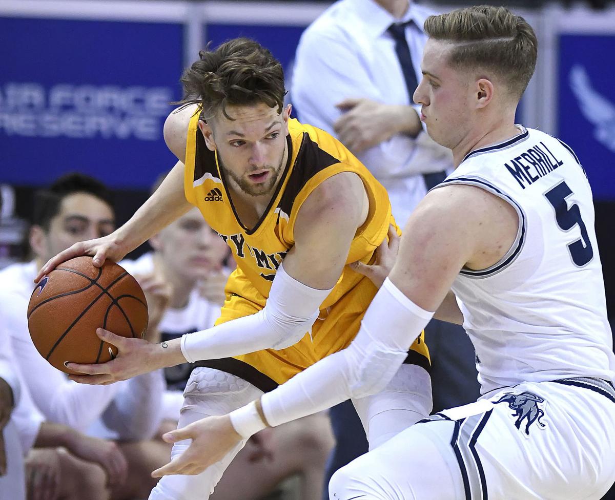 Hendricks Enjoying His Time In Vegas Usu Sports Hjnews Com