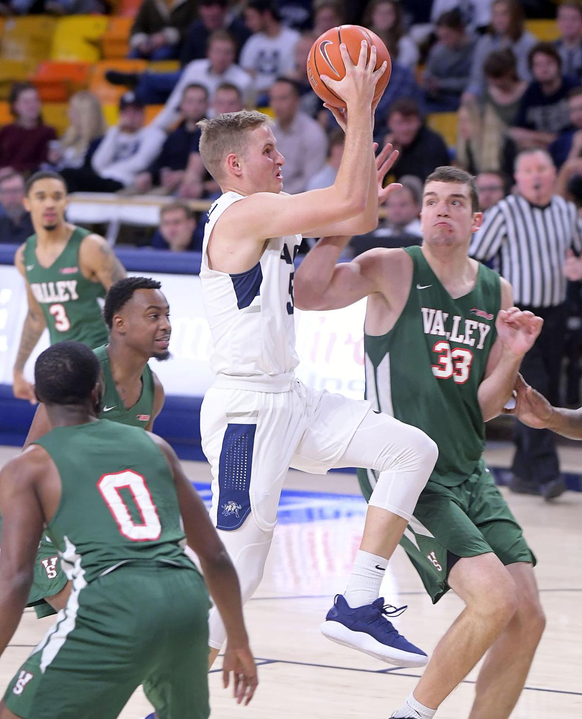 Aggies Lead From Start Blow Out Mvsu Usu Sports Hjnews Com