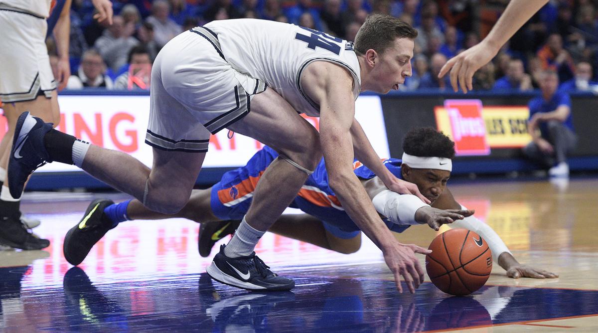 Aggies Suffer Epic Collapse Against Broncos Usu Sports Hjnews Com