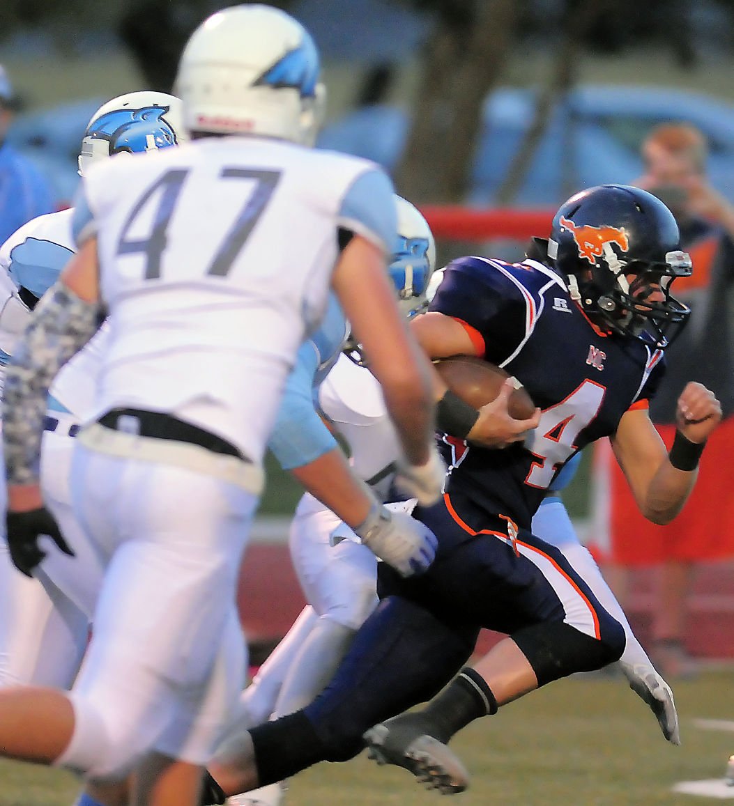 Photo Gallery: Sky View-Mountain Crest Football | Multimedia | Hjnews.com