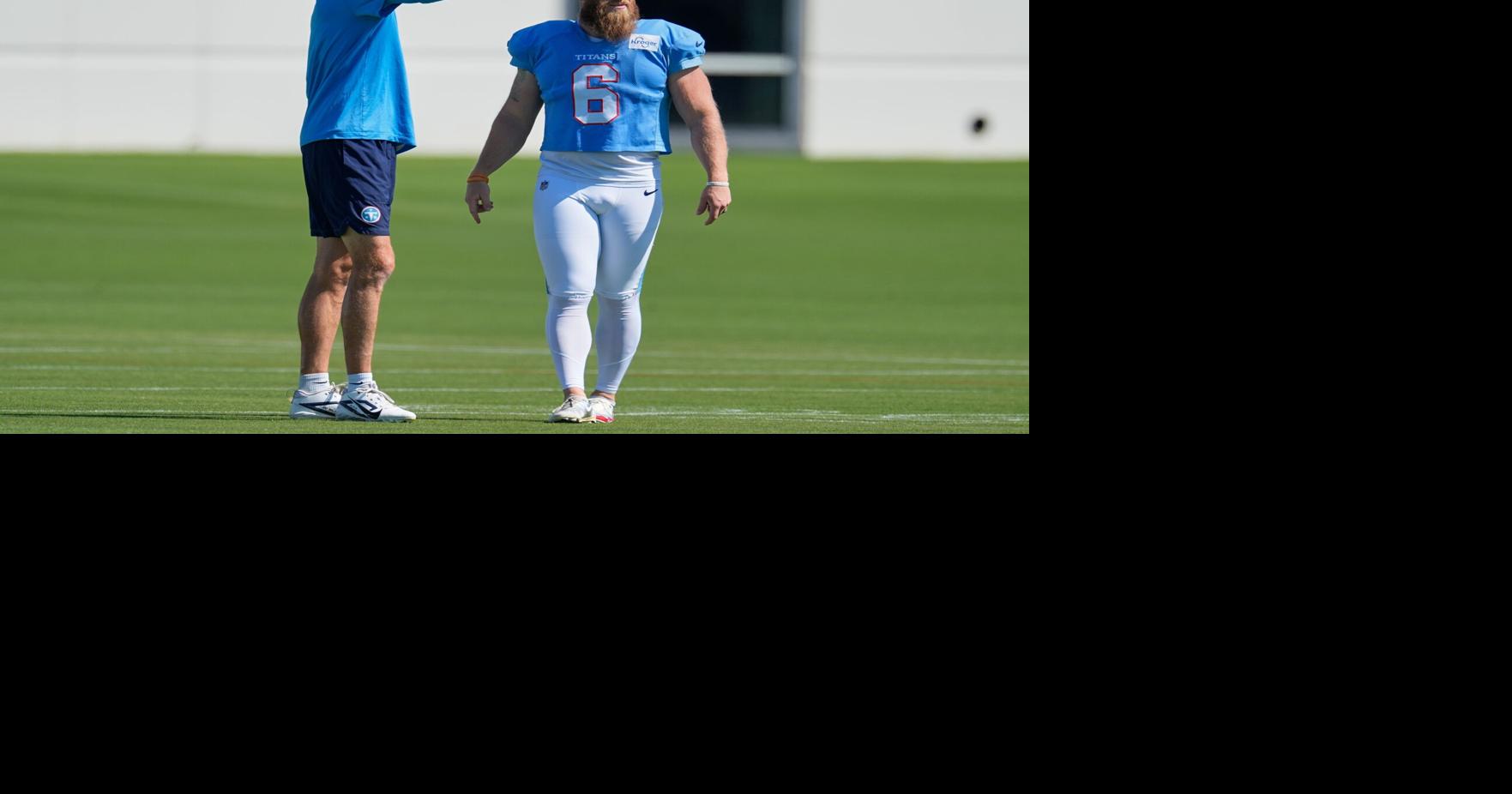 Titans Camp Football