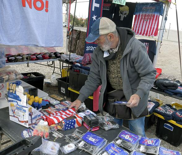 D.C. Souvenir Shops Stocking Up On Trump Gear