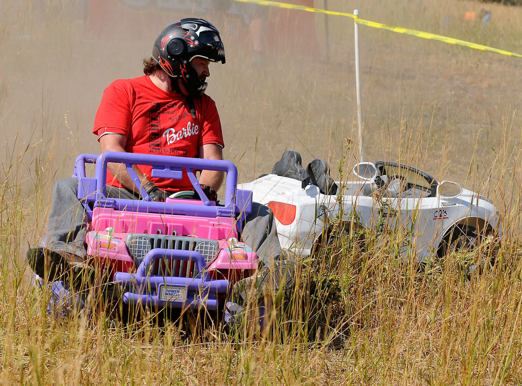 Barbie jeep with discount engine