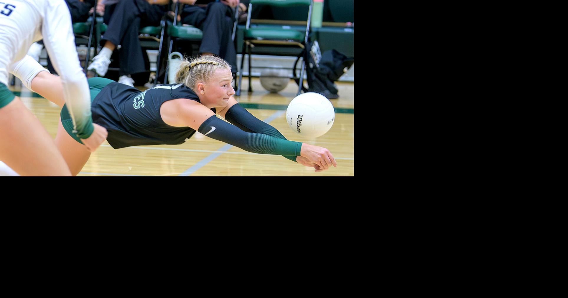 Prep girls volleyball: Huge win for Wolves over reigning 5A state champs