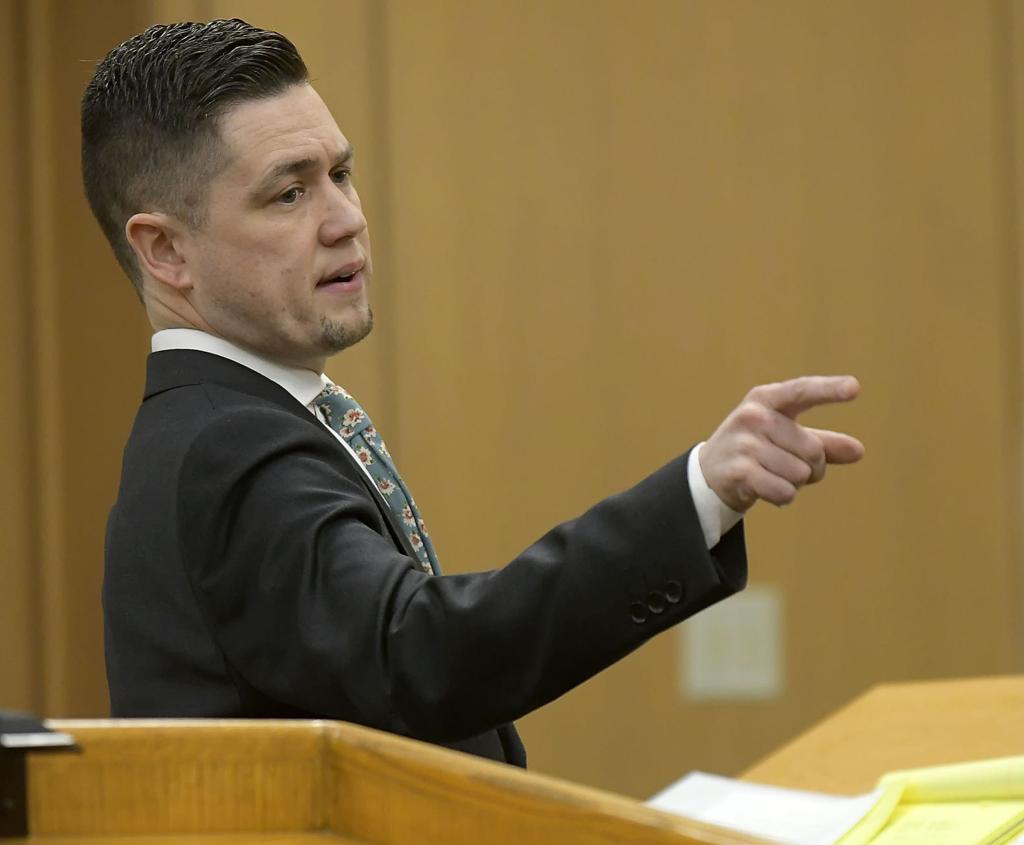 Local prosecutor Walsh appointed as 1st District Court judge | Crime Courts  | hjnews.com