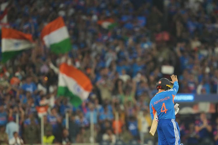 India wins cricket's Twenty20 World Cup with 96-run victory over New Zealand  | World | hjnews.com