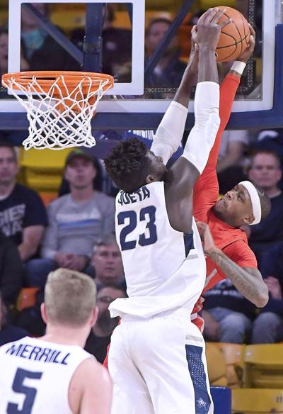 Usu Picks Up Many Awards From Media Usu Sports Hjnews Com