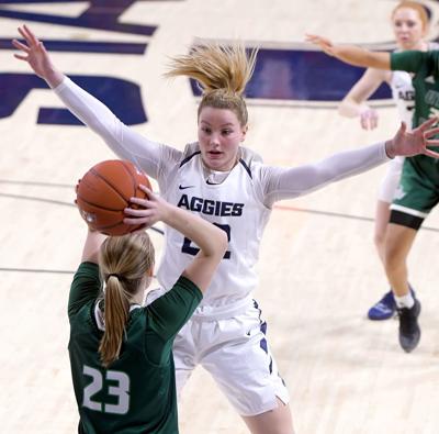 Aggie Women Rally Then Hold On For Win Usu Sports Hjnews Com