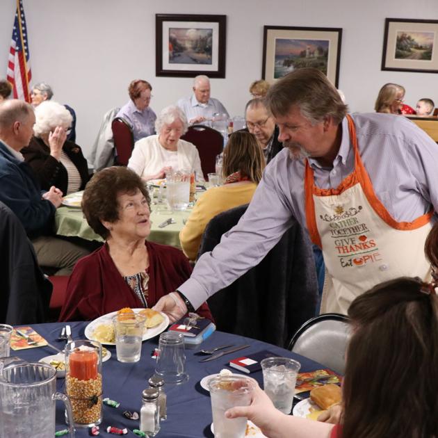Senior Center da la bienvenida a la gente para el almuerzo y las actividades | Líder de Tremonton Senior Center da la bienvenida a la gente para el almuerzo y las actividades | Líder de Tremonton