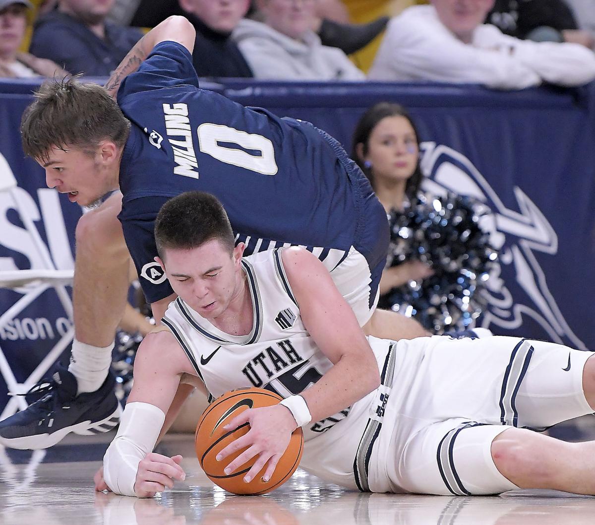UC Davis Utah St Basketball 19