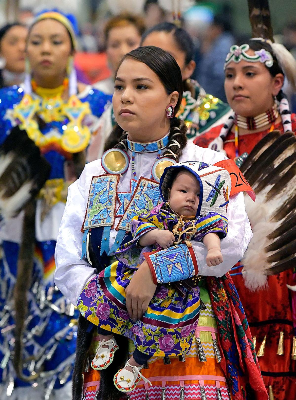 Dancing Gathering Found At Annual Usu Pow Wow The Herald Journal Hjnews Com