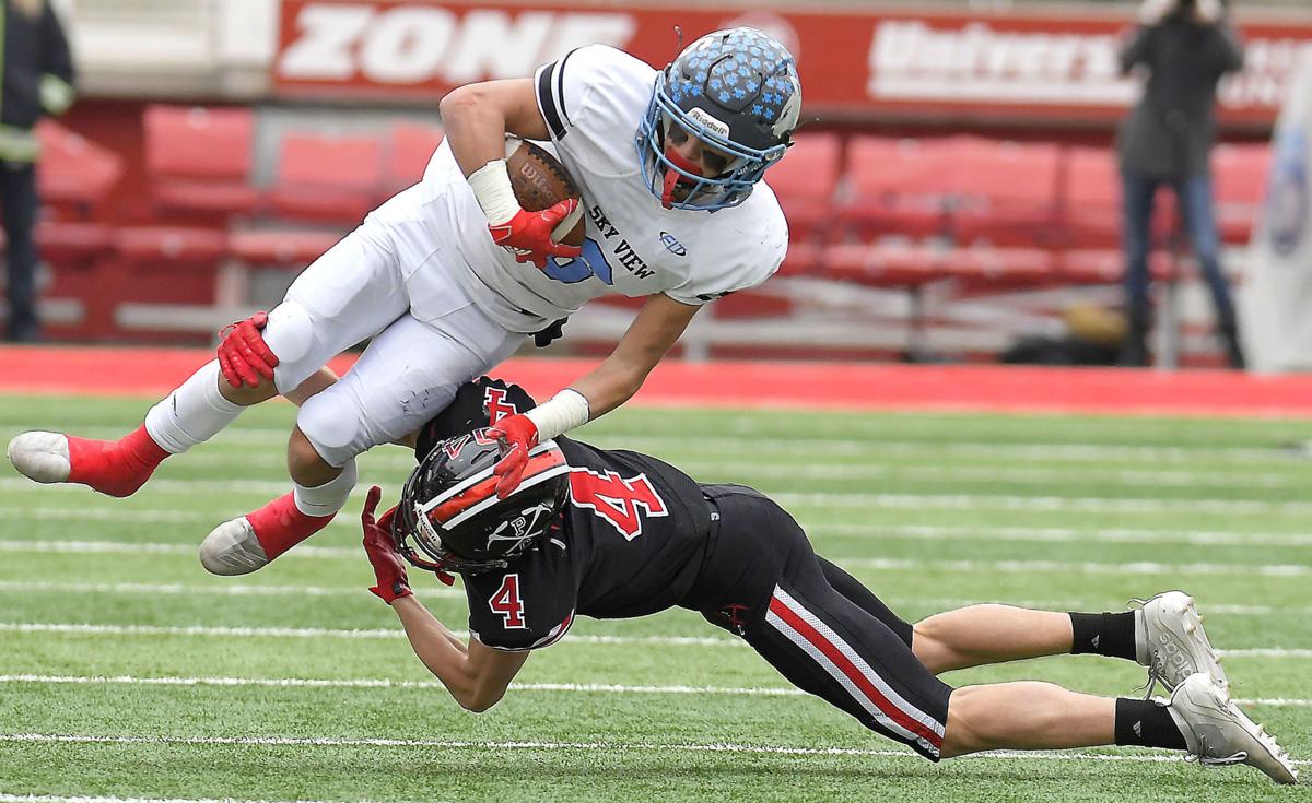 Bobcats Capture State Football Title School Sports Hjnews Com