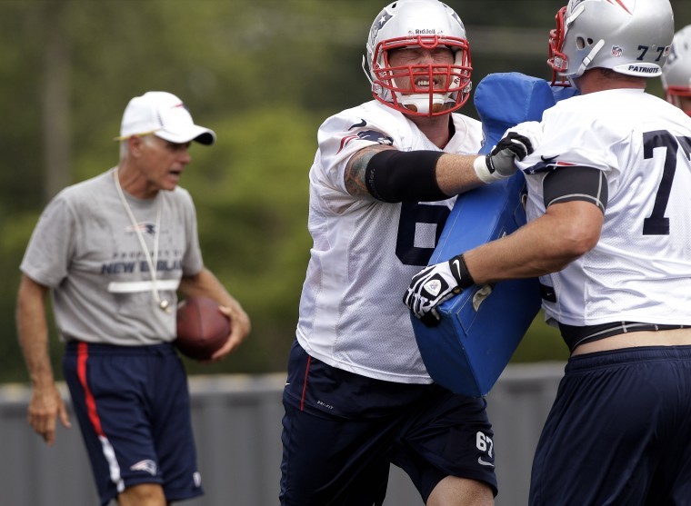 Matt Light on Nate Solder: Can't 'replace a guy like that overnight'