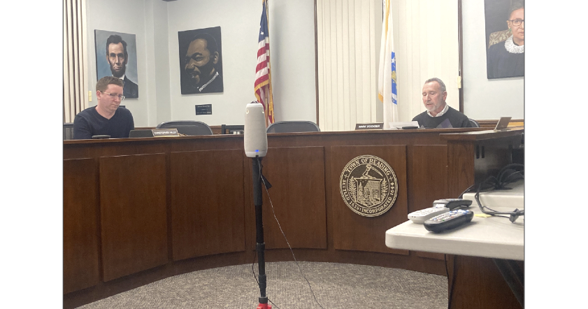 Dockser accused of trying to 'blackmail' former board member into changing town manager vote | Reading - Vimarsana News