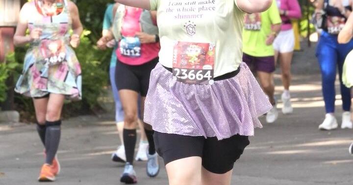 Jennifer Hartling runs Boston Marathon to raise money for Boston Medical Center