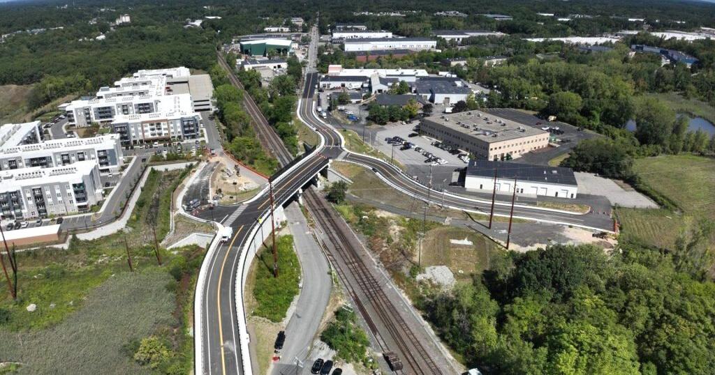New Boston Street bridge is now officially open!