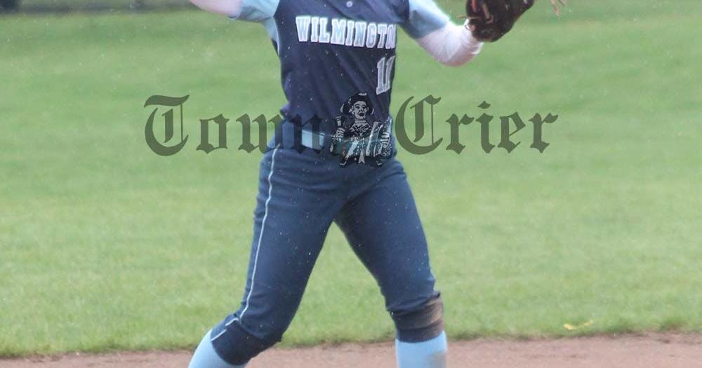 Softball team back on track: Wildcats pile up 47 runs in three victories