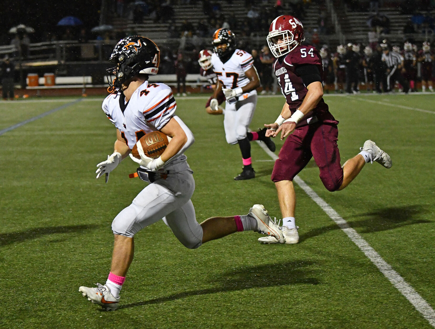 Belmont passes its way past Woburn in football | Sports