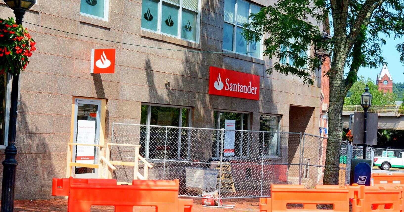 Santander Bank approved to take up to five space for building work - Vimarsana News