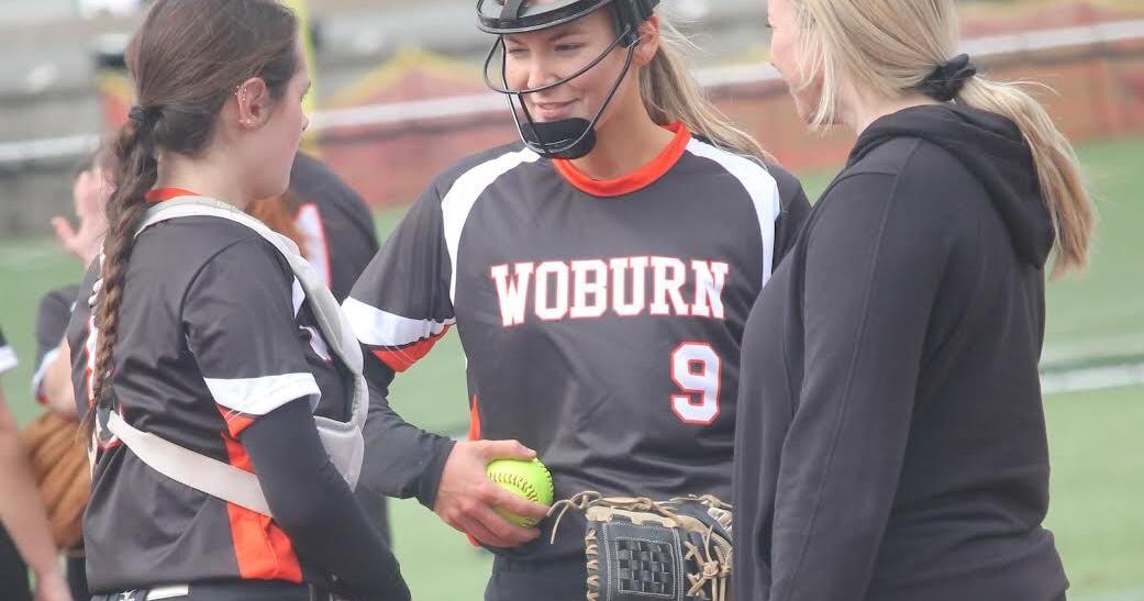 Woburn softball falls to Arlington - Vimarsana News