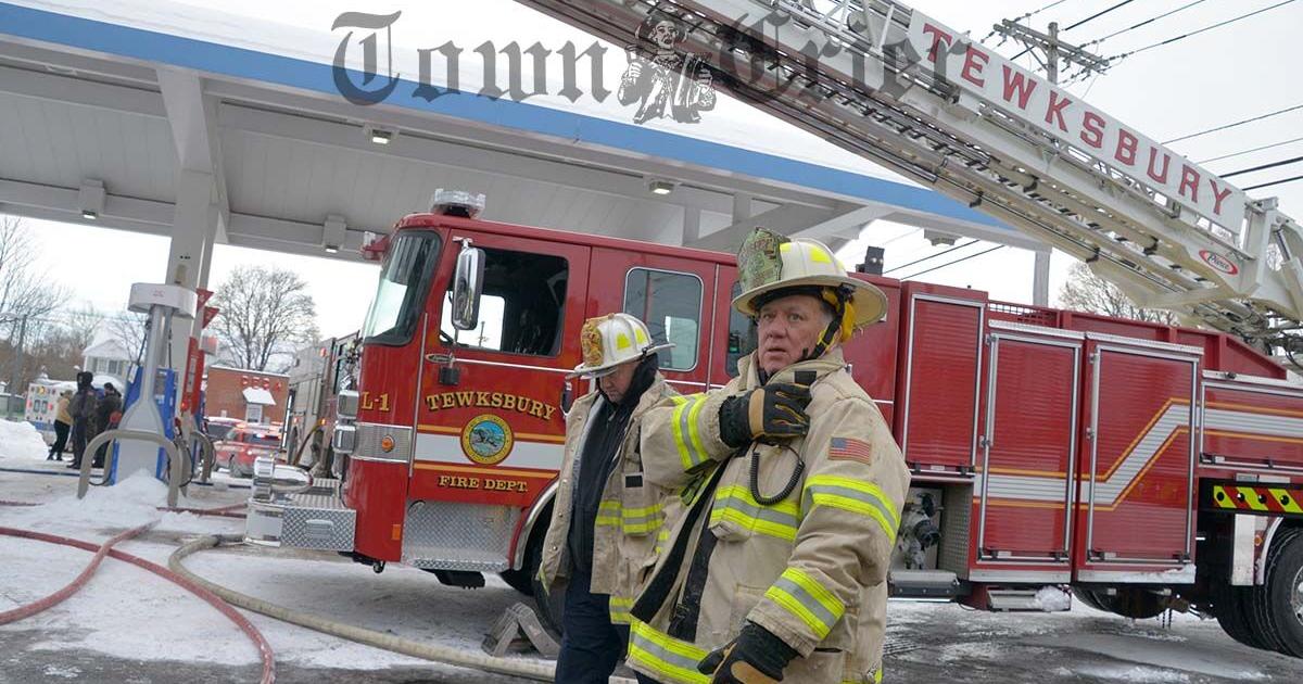 Tewksbury Fire Chief Joe Kearns retires after more than 34 years of service