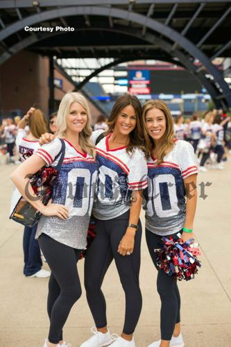 Ex-Patriots' cheerleaders featured in #DanceBattleAmerica