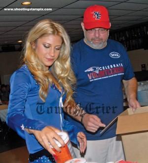 New England Patriots Cheerleader Alexandria Stavropoulos Homenewshere Com