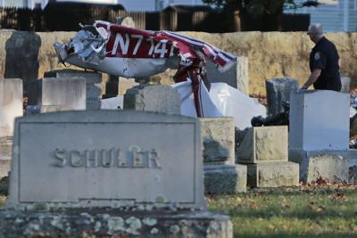 Pilot S Family Mourns After Small Plane Crashes In Cemetery