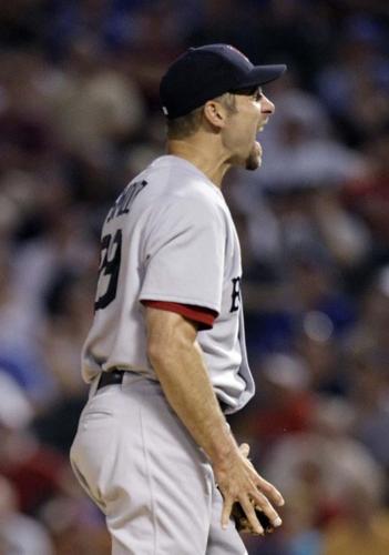 John Smoltz likes the way the Red Sox operate