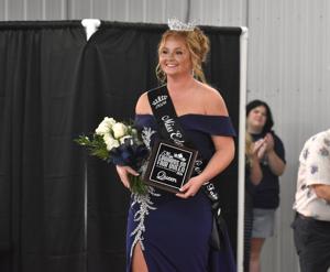 Weaver crowned Miss Edwards County Fair Queen
