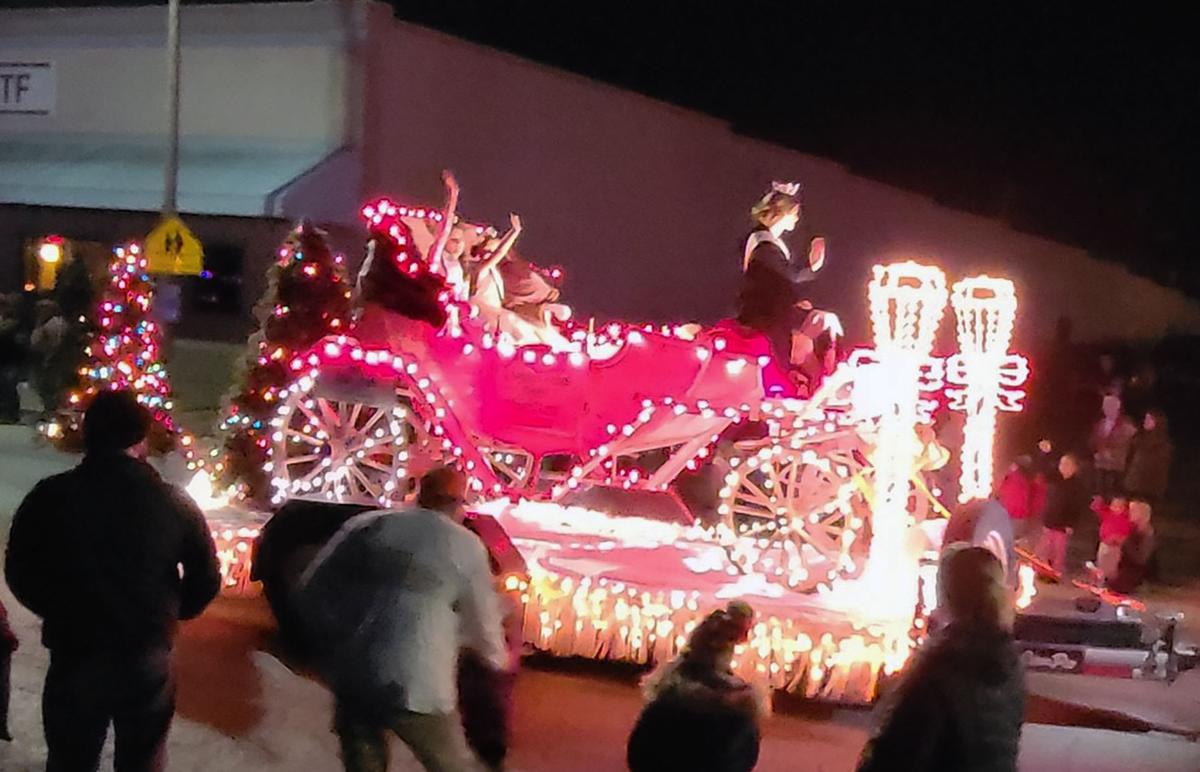 Richland Mo 2022 Christmas Parade Christmas Parade Makes Grinch Disappear | Community | Hometownregister.com