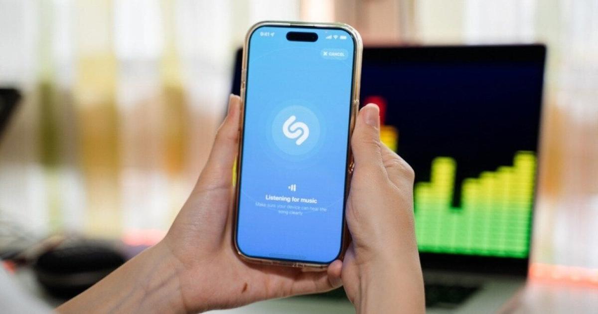Top 25 songs in Springfield, Illinois on Shazam in the past week