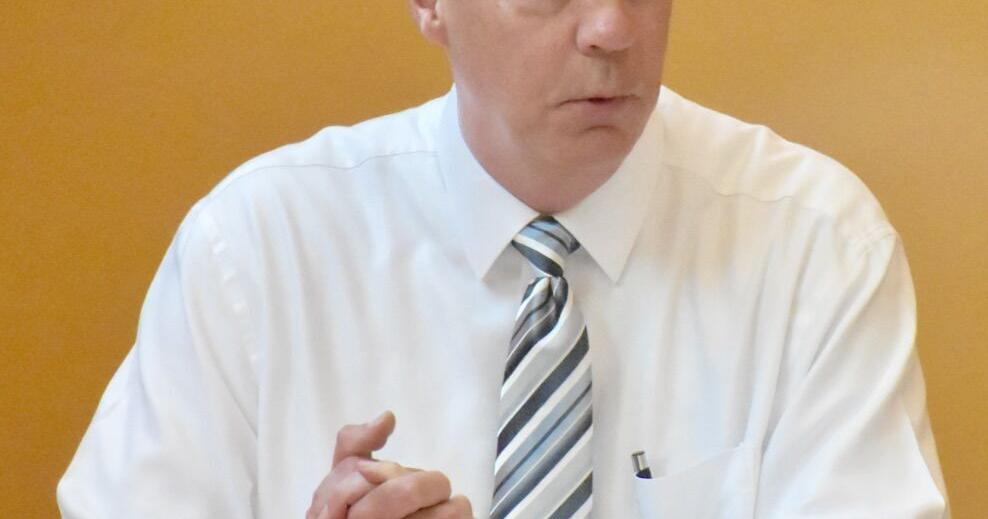 Simpson offers thanks, Richland County school board votes on hirings - Vimarsana News