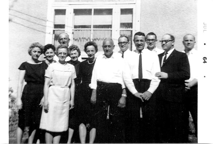 anna family 1964.jpg