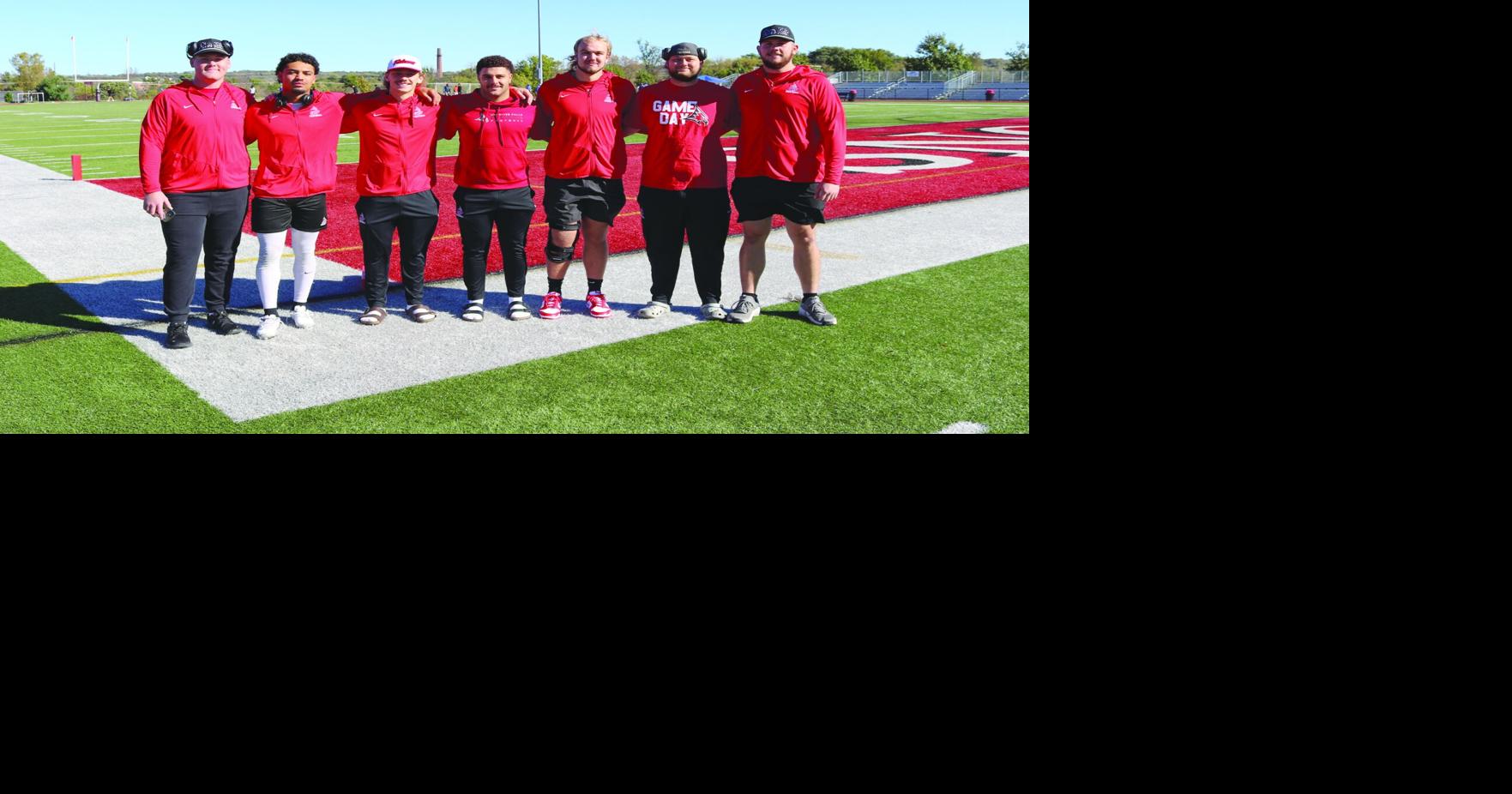 University of Wisconsin-River Falls football team has a local flavor ...