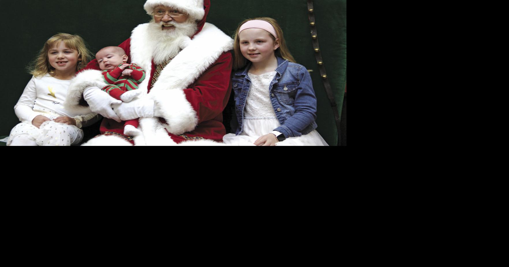 Santa Claus comes to Northtown Mall Blaine