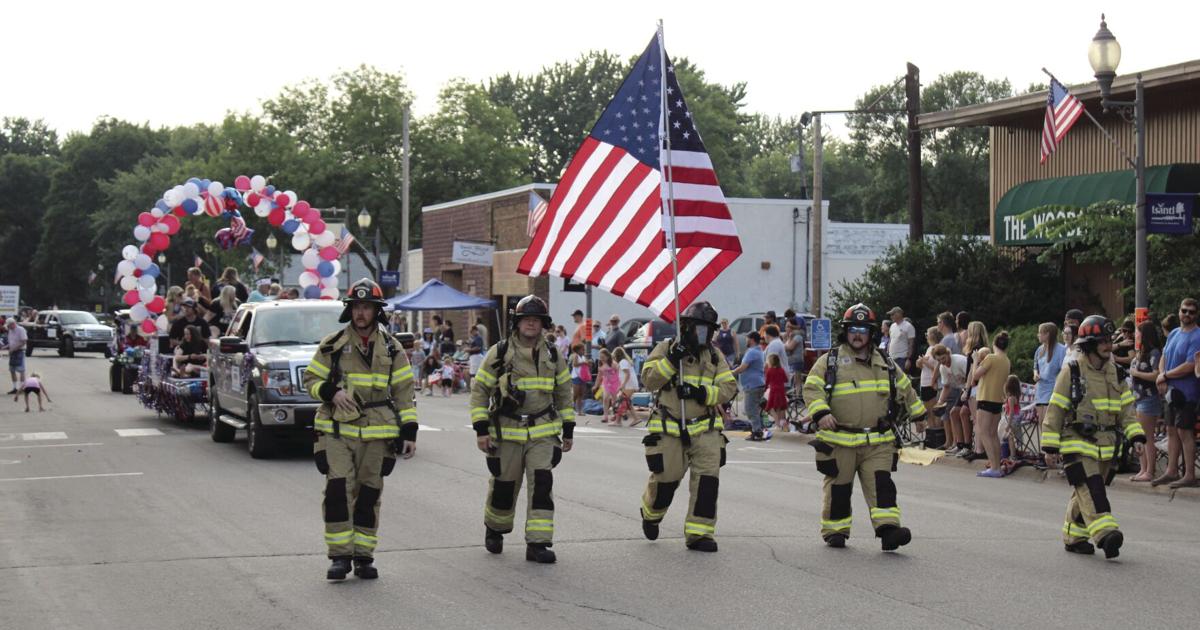Isanti Rodeo Jubilee parade draws boisterous crowd | Community ...
