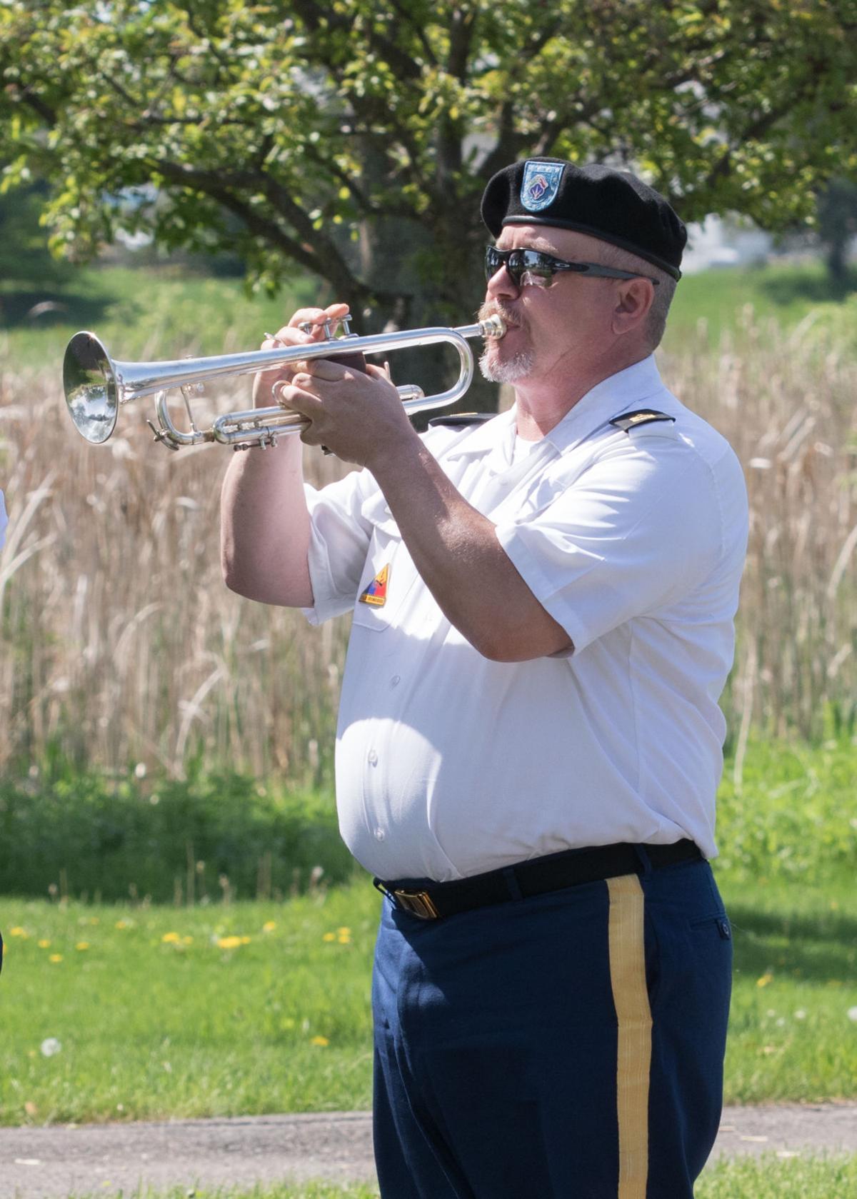 Legion salutes honor guard commander on Memorial Day | Elk ...
