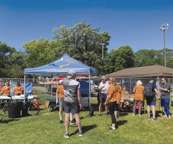 Lake Triathlon raises 20,000 Excelsior/South Lake