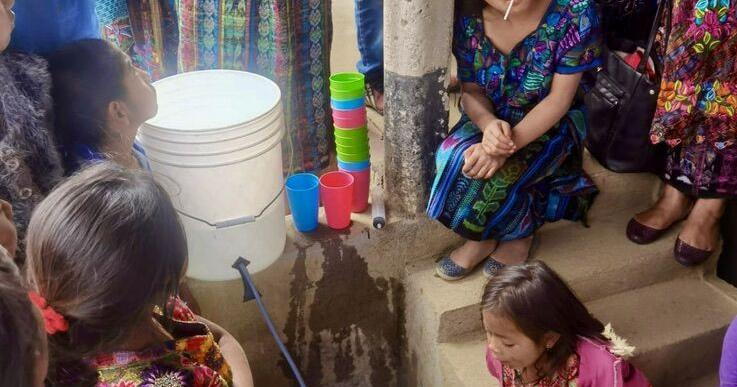 Future Roots trae agua potable a Guatemala |  Cristal/Robbinsdale