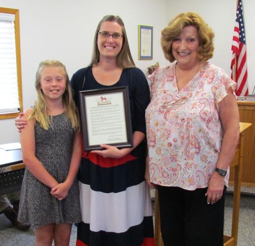 Scandia Elementary principal honored Community