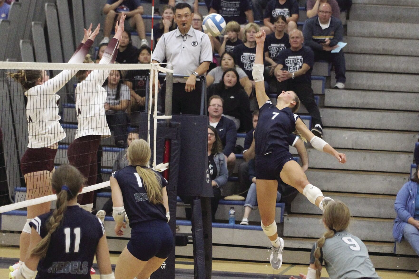 Rebels volleyball tops Anoka and Crimson to go 3-0 in conference